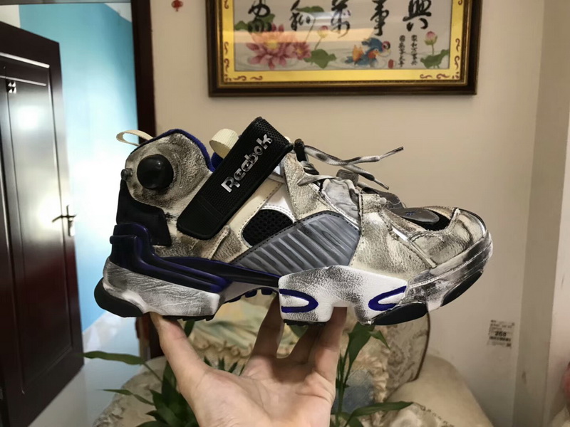 Authentic Vetements x Reebok Genetically Modified Pump Sneaker 